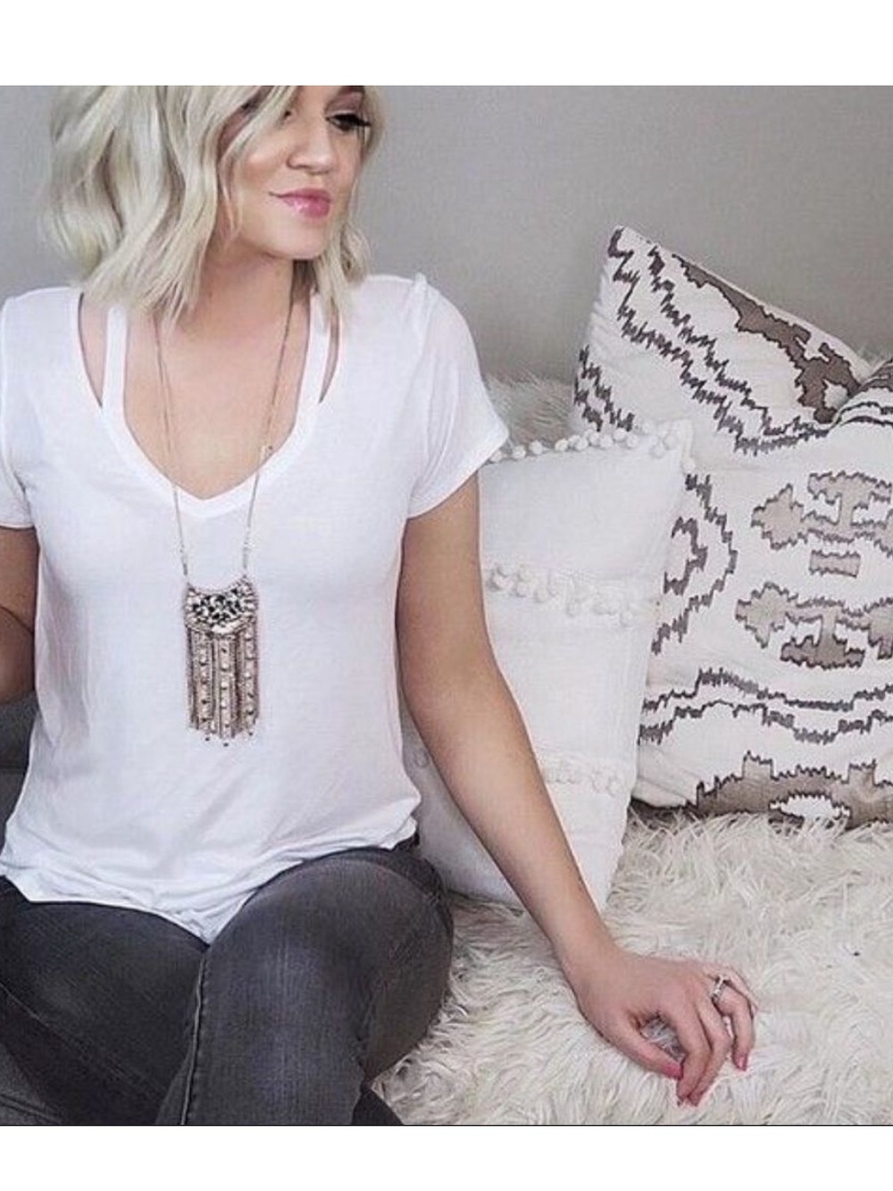 Stella & Dot Gold Fringe Pendant Necklace with Smoky and Pearl Accents
